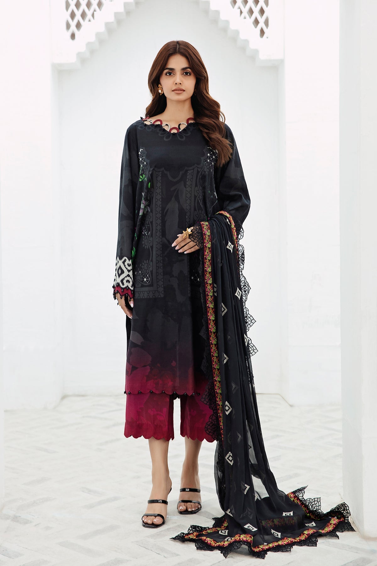 3-PC Unstitched Printed Lawn Shirt with Embroidered Chiffon Dupatta PM4-16