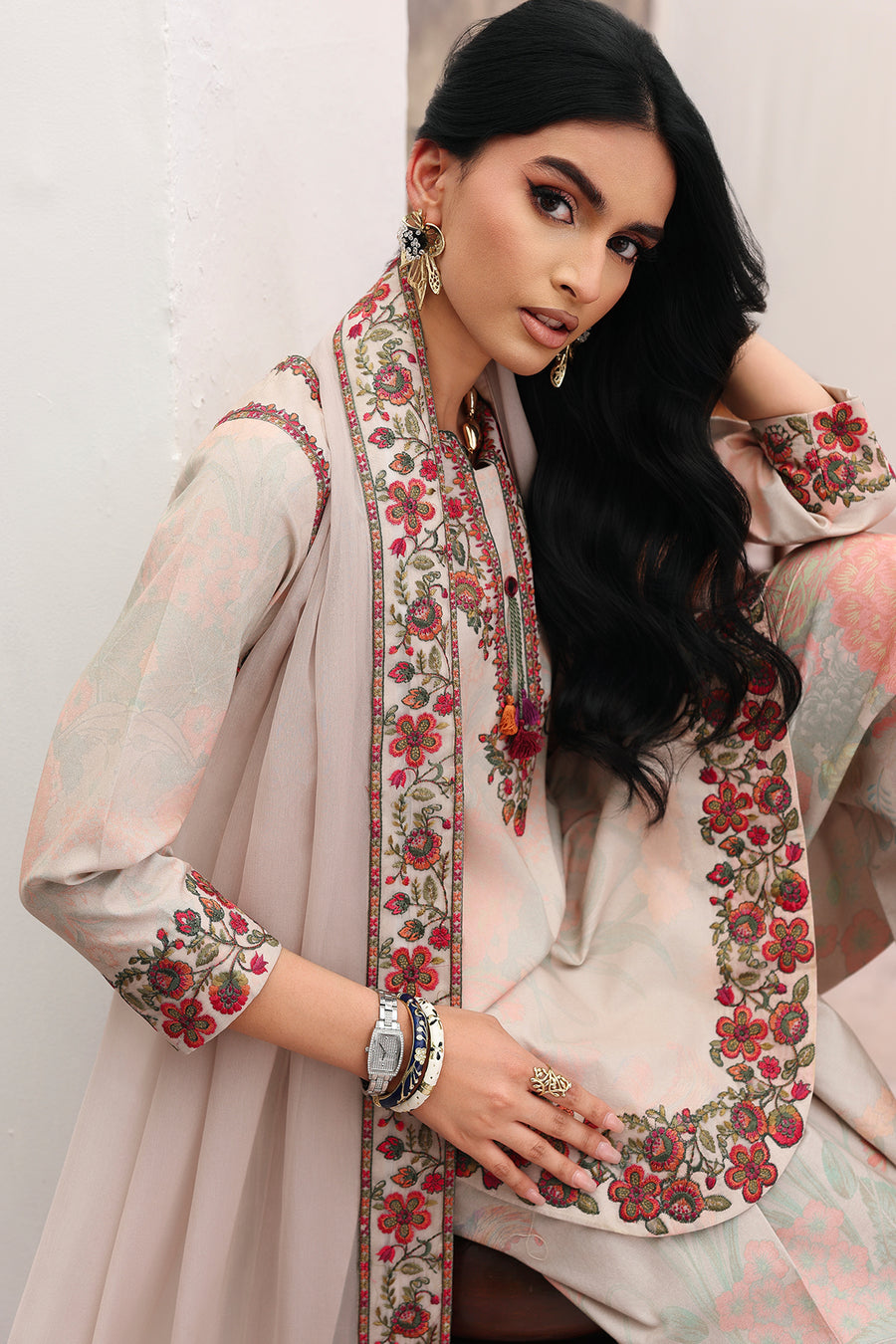 Retail Price: 17,500/-PKR