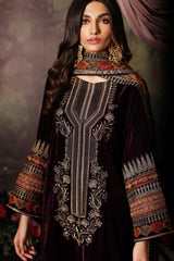 3 Pc Unstitched Embroidered Velvet With Embroidered Chiffon Dupatta CVT3-01