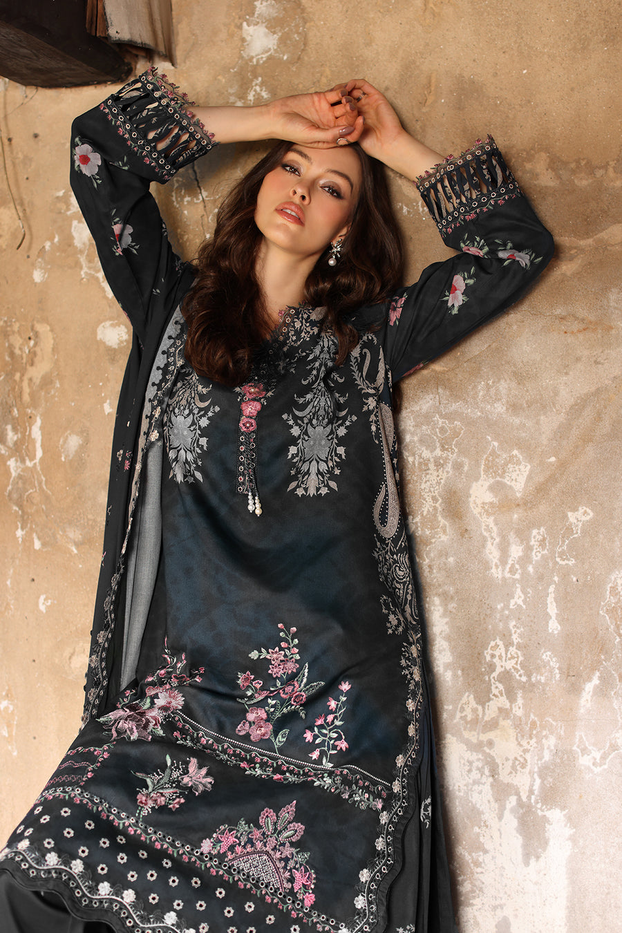 Retail Price: 7,950/-PKR