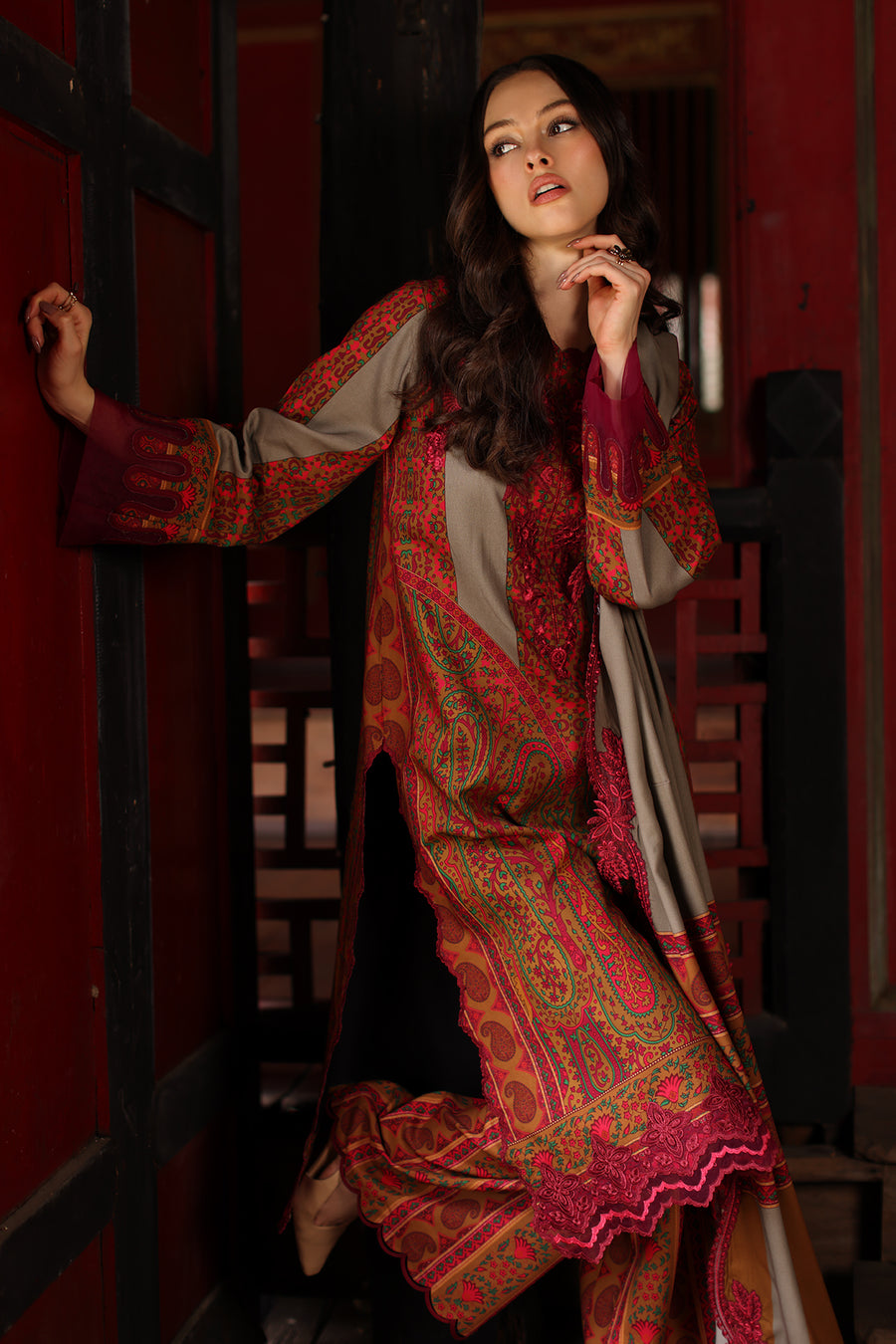 Retail Price: 7,950/-PKR