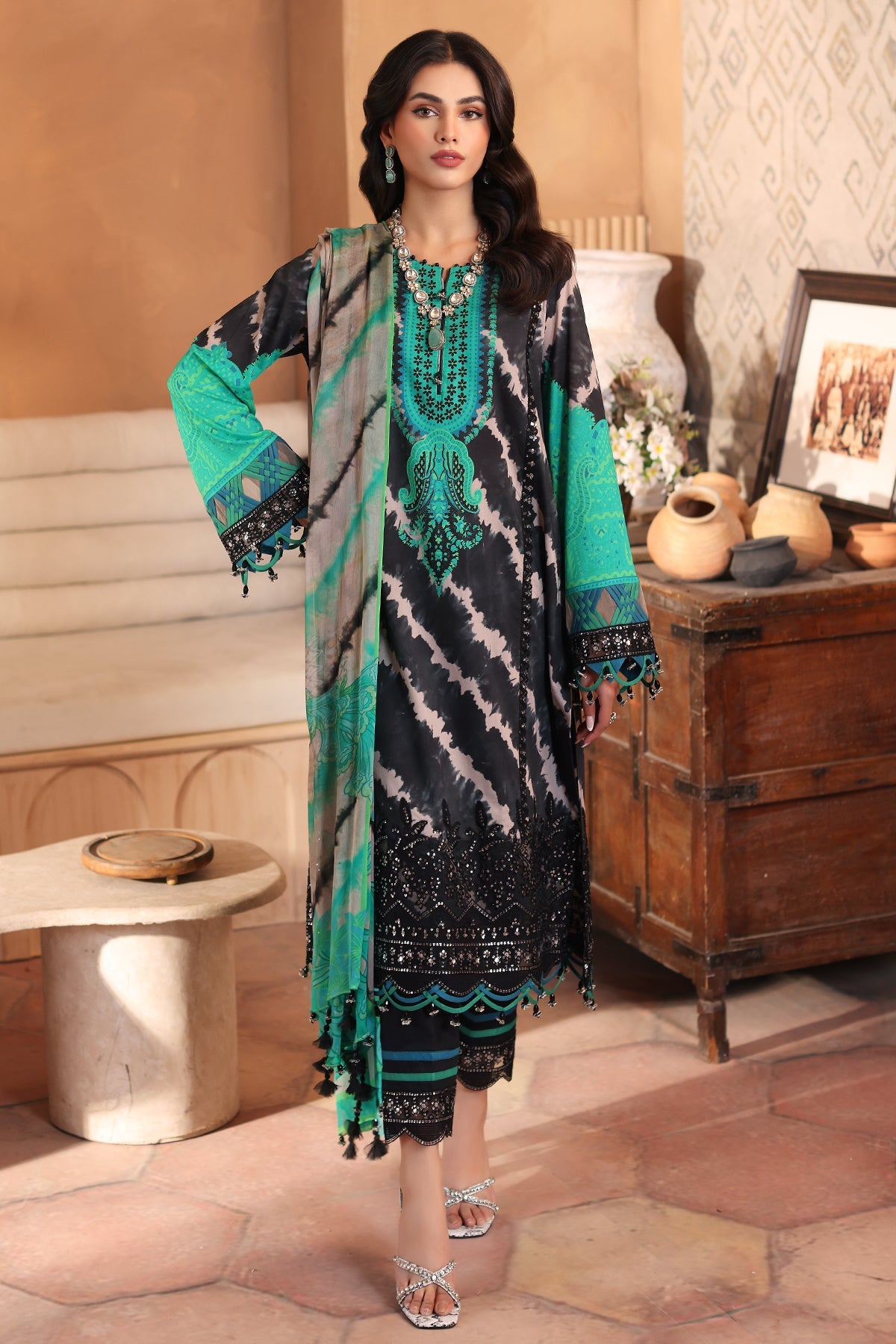3-Pc Unstitched Printed Embroidered Lawn Shirt With Printed Chiffon Dupatta CRS4-08