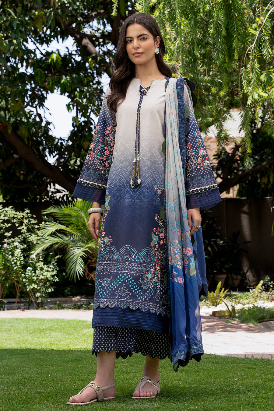 Retail Price: 5,500/-PKR
