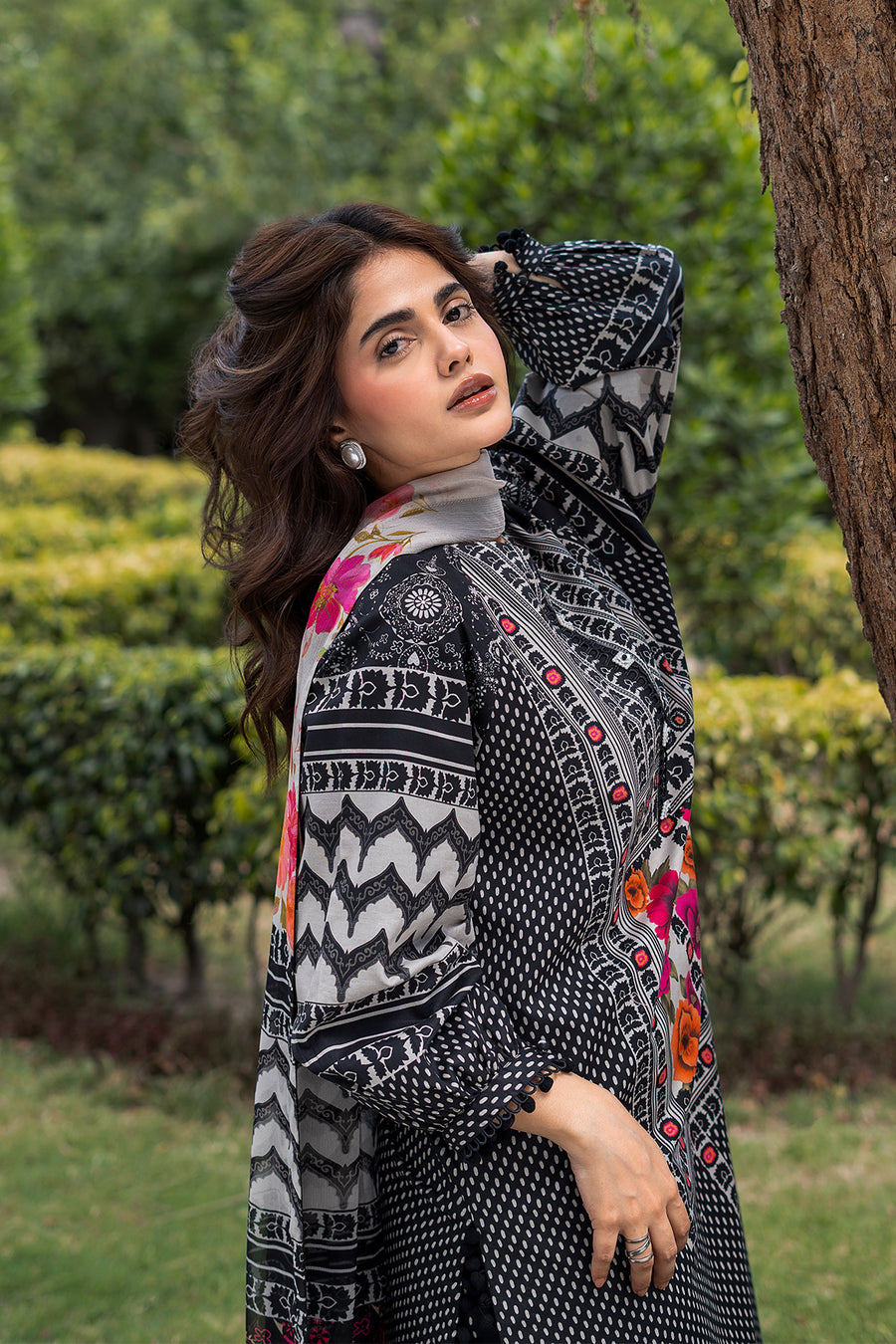 Retail Price: 5,500/-PKR