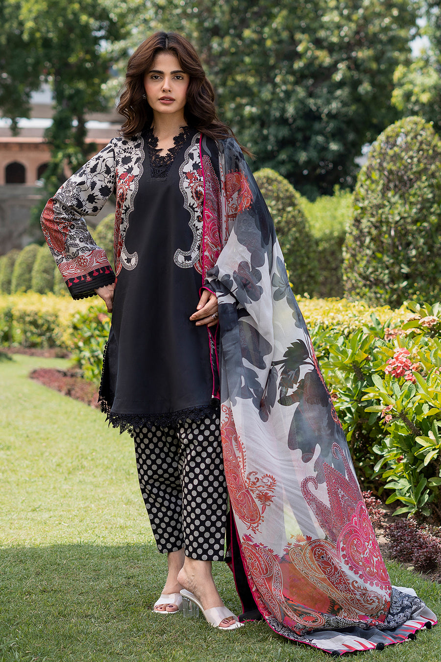Retail Price: 5,500/-PKR