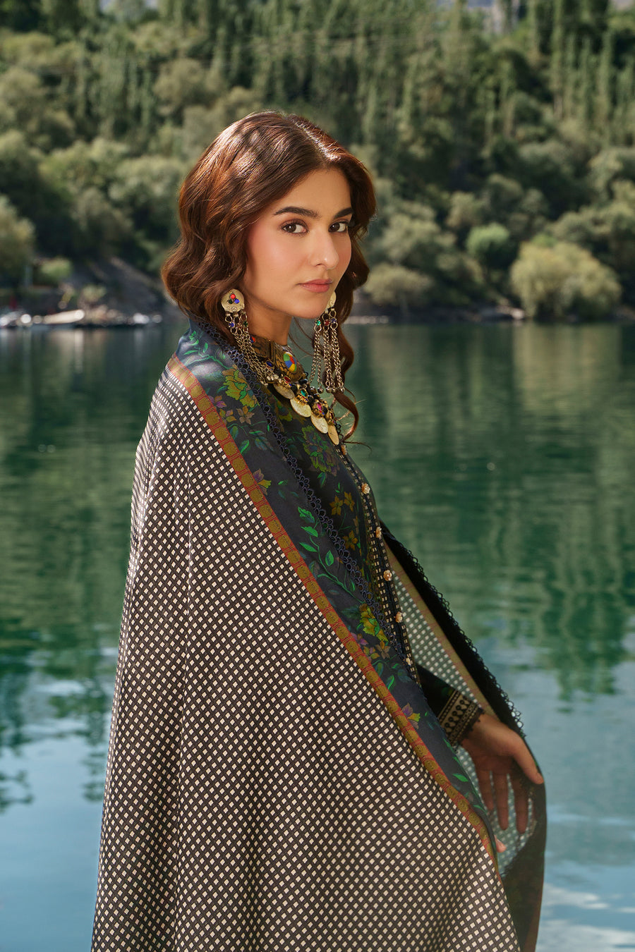 Retail Price: 5,500/-PKR
