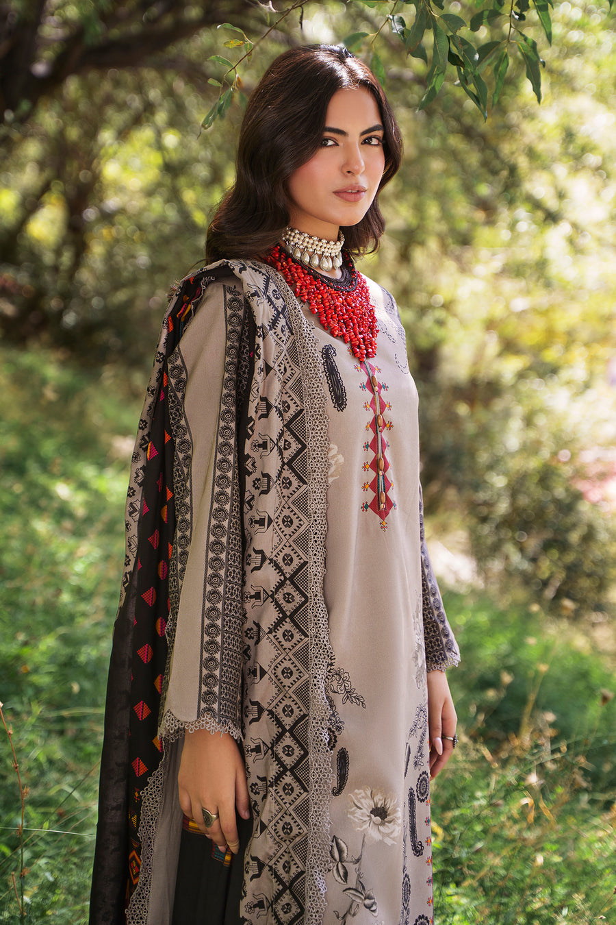 Retail Price: 5,500/-PKR