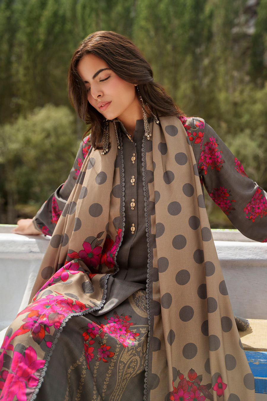 Retail Price: 5,500/-PKR
